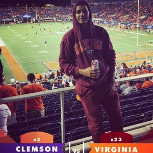 Meet your Posher, Nicholas