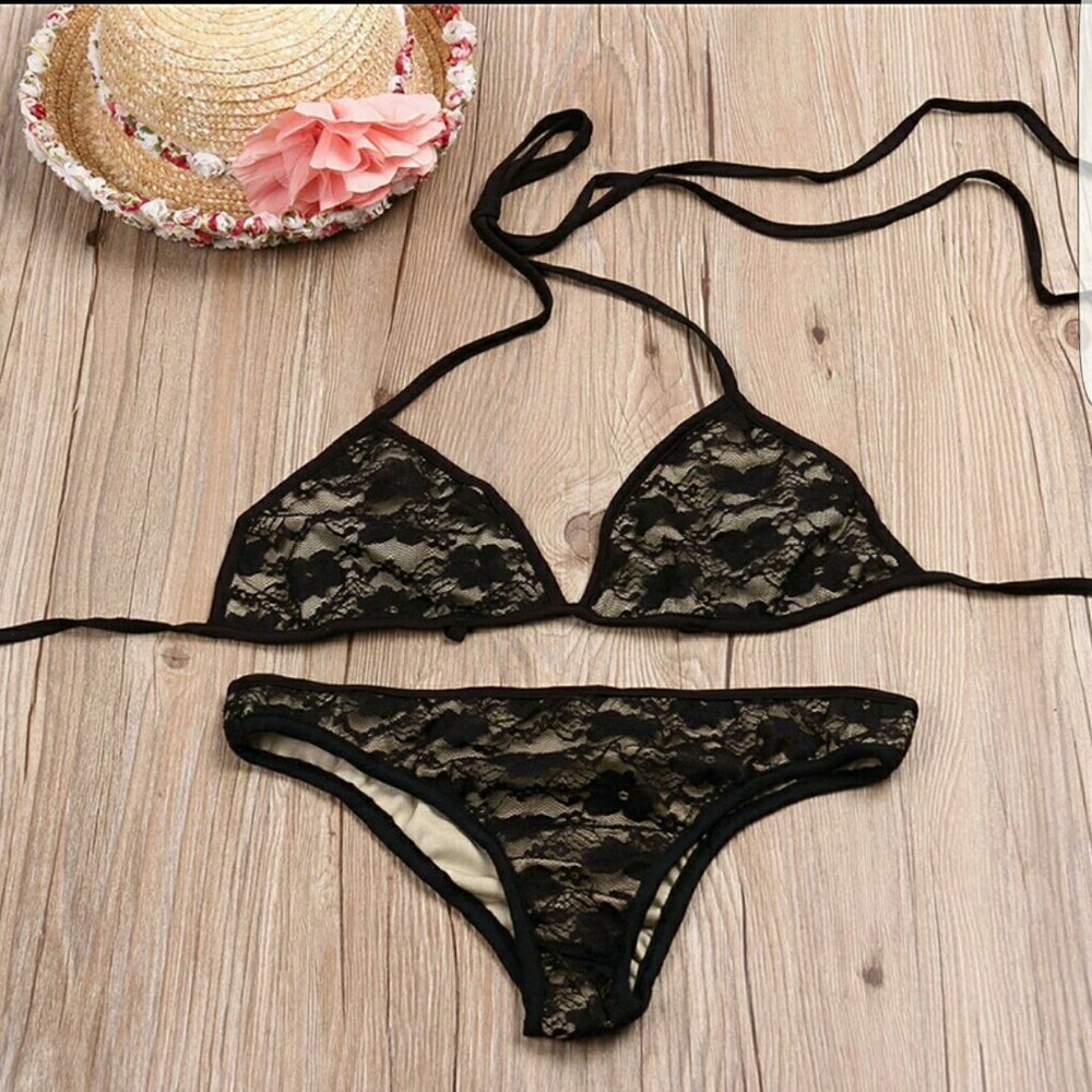 Sexy Black Lace Lingerie Set - Picture 3 of 8