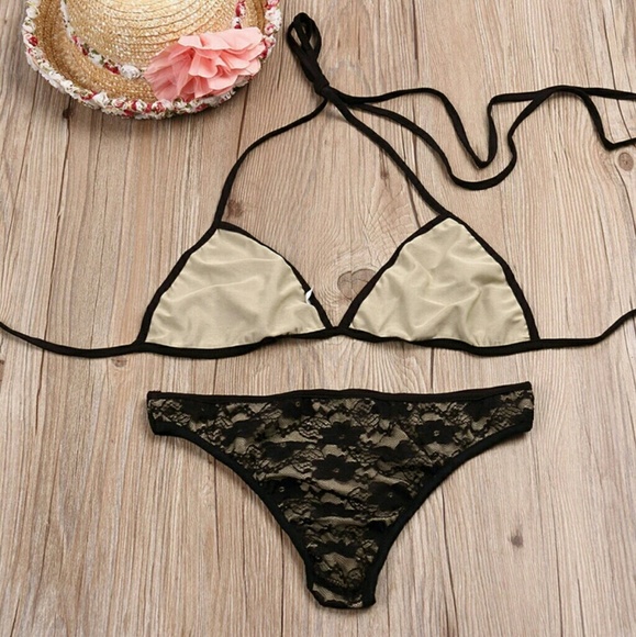 Sexy Black Lace Lingerie Set - Picture 4 of 8