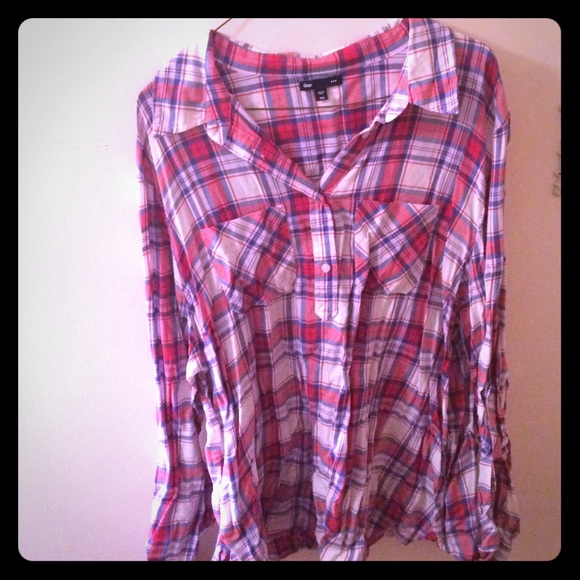 Plaid GAP button down