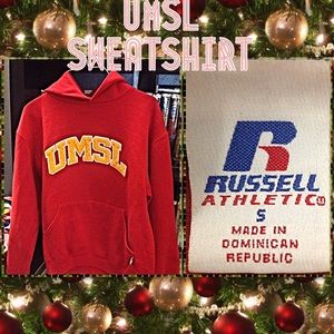 ⭐️Red UMSL Sweatshirt⭐️
