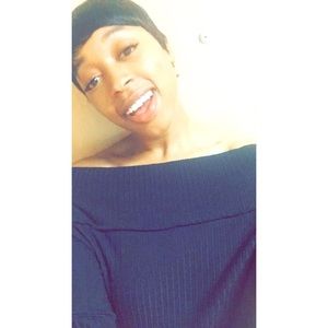 Meet your Posher, Renea