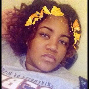 Meet your Posher, Brinetria