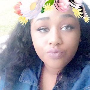 Meet your Posher, Precious