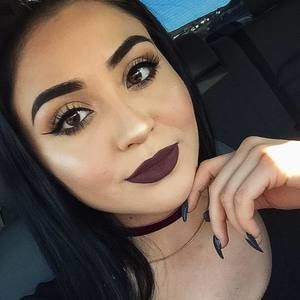 Meet your Posher, Mitzi