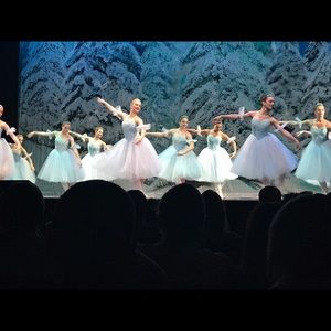 Meet your Posher, Tacara