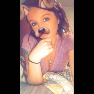 Meet your Posher, Michaela