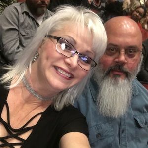 Meet your Posher, Deana