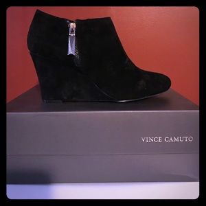 Daysha Suede Black Bootie