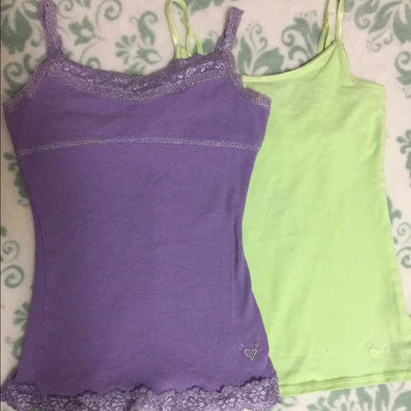 Cute tank tops great condition