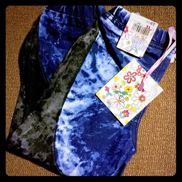 Crest Jeans NWT