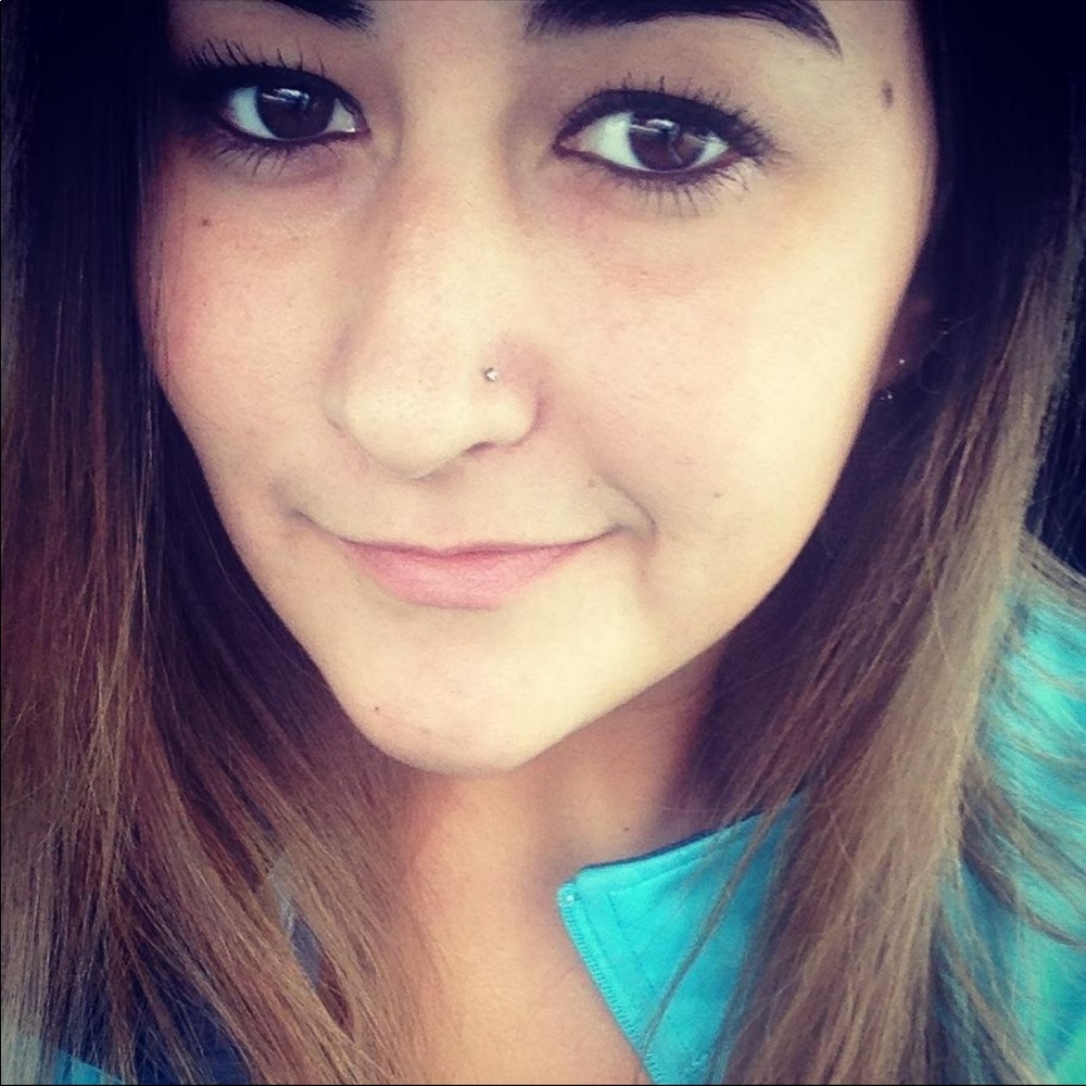 Meet your Posher, Kara