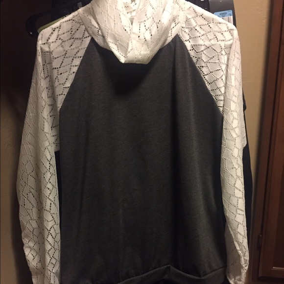 Cute boutique style top