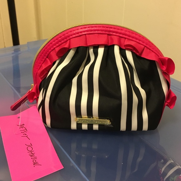NWT Betsey Johnson Mini Cosmo Bag in Blk/Wht Strip