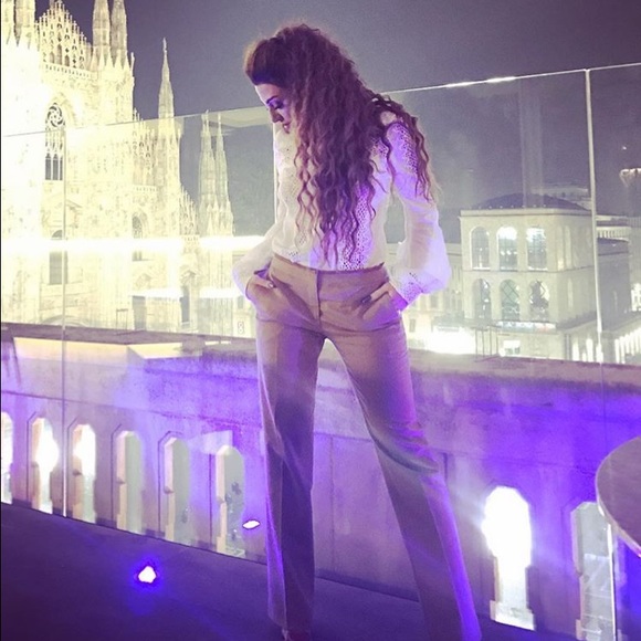 Meet your Posher, Enas