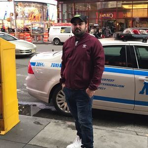 Meet your Posher, Mona