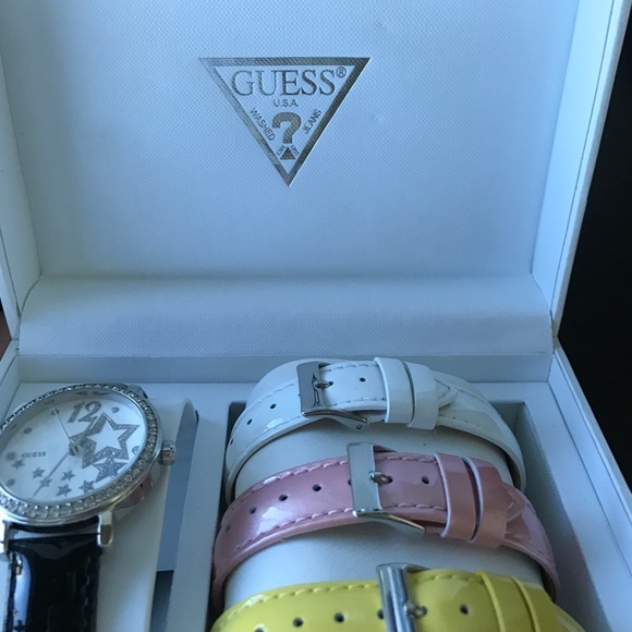 Guess star watch