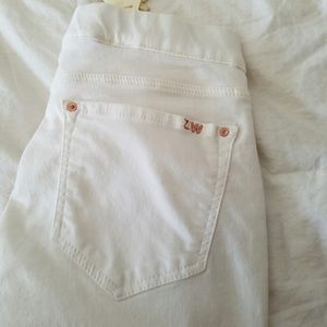 Zara white jeggings. New with tags.
