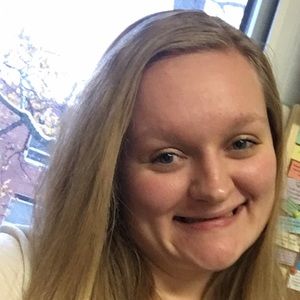 Meet your Posher, Makayla