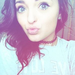 Meet your Posher, Shelby