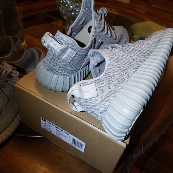 Yeezy 350 Moonrock - Picture 1 of 1