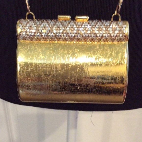 Lisette New York Handbags - 🌼SOLD🌼. LISETTE NY. **VINTAGE**