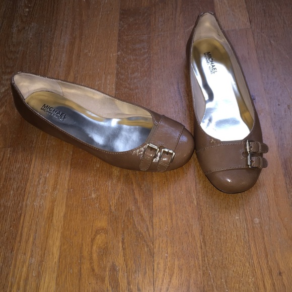 Michael Kors Buckle Flats- sz 9