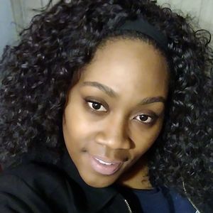 Meet your Posher, Jasmine