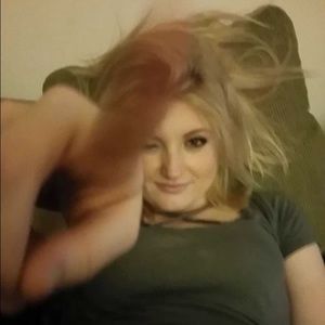 Meet your Posher, Hailey