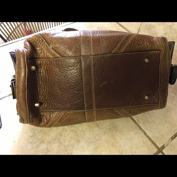 Coach - Picture 2 of 4