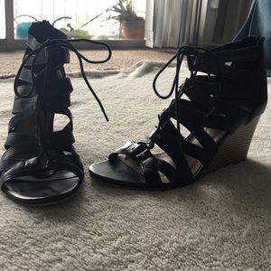 Lace up Wedges w zipper in back