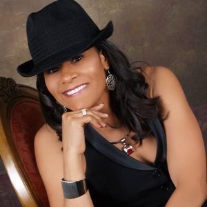 Meet your Posher, Lillian