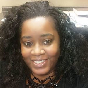 Meet your Posher, Latasha