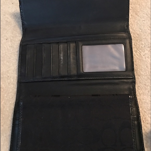 Black Coach Wallet - Picture 2 of 3