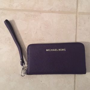 Purple Michael Kors small wallet. Brand new!