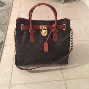 Brand New Michael Kors Hamilton bag