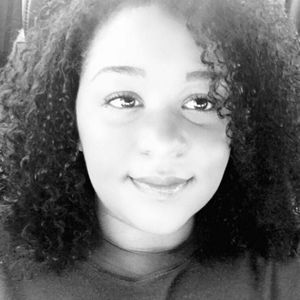 Meet your Posher, Julianna