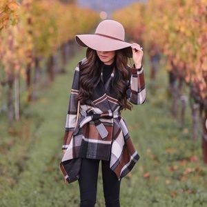 Chicwish - Prairie Check Rabat Coat