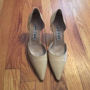 Manolo Blahnik pointed toe pump
