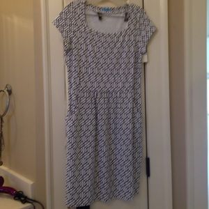 J. MCLaugjlin dress