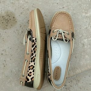 Sperry topsider angelfish linen leopard pony