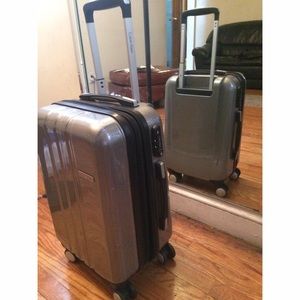 Calvin Klein bridgehampton luggage