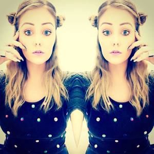 Meet your Posher, Christy