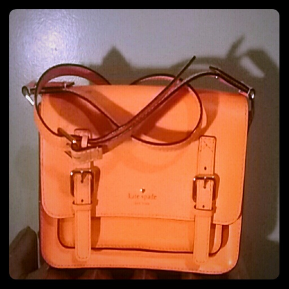 Spring Tangerine Kate Spade Mini messenger bag