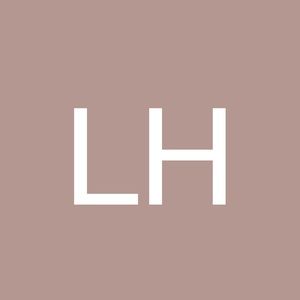 Meet your Posher, Latosha