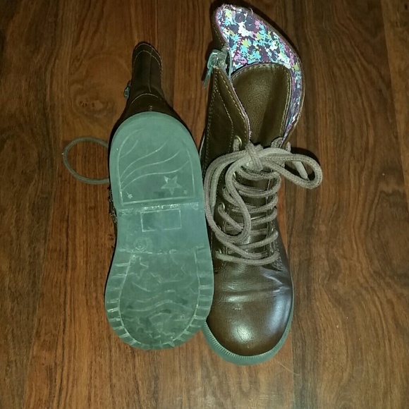 Leather boots