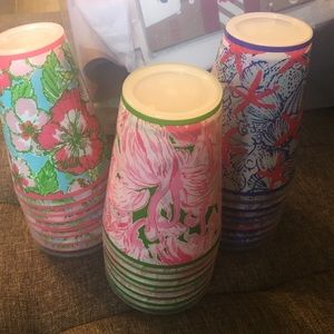 Iilly pulitzer plastic tumblers