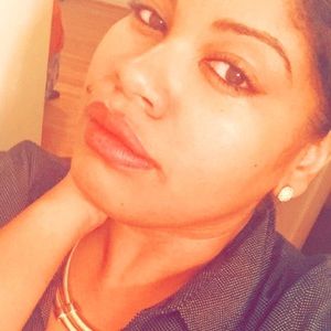 Meet your Posher, Isabelle