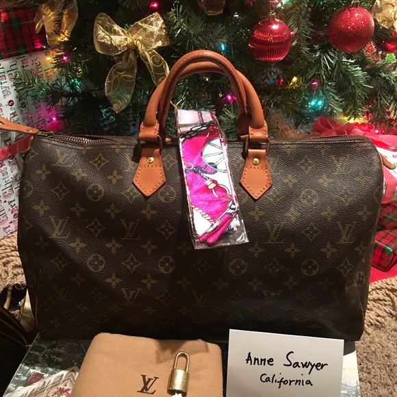 Louis Vuitton Handbags - Authentic LV Speedy 40