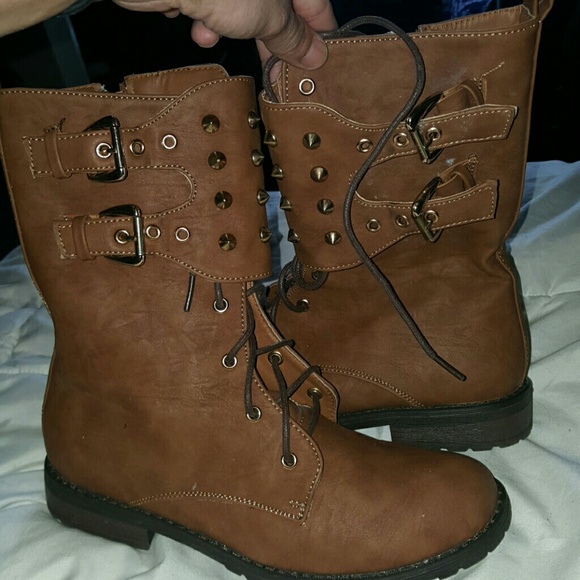 EUC- Stud Buckle Boots - Picture 2 of 4